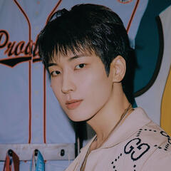 SEVENTEEN WONWOO
